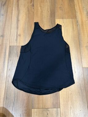 LuluLemon black workout Tank Top-Size Large?